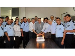 Mustafakemalpaşa Belediyesi Zabıta Müdürlüğü'nde Kutlama