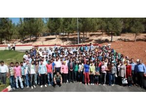 Gençlik Merkezlerinde Eğitim Gören Öğrenciler Yüzde 78’lik Başarı Sağladı