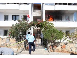 Zeytinlikte Başlayan Yangın Eve Sıçradı