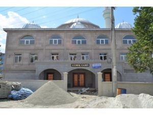 Palandöken Belediyesi, Güneş Camii'nin Çevresini Düzenledi
