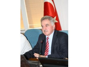 Saü Rektörlüğü Akademisyenlerin Üretimini Online Takip Ediyor