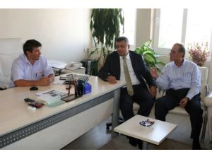Eylemcilerin Yaraladığı Polis Müdürü: Taş İyi Ki Bana İsabet Etti