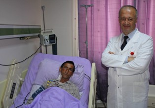 Kalbinden yumruk büyüklüğünde ur çıktı