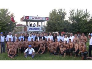 Karamürsel 32. Altınkemer'de 2013 Başpehlivanı İsmail Balaban