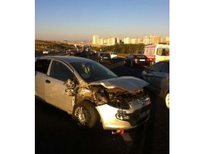 Ankara'da Trafik Kazası: 1'i 35 Günlük Bebek, 9 Yaralı