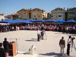 Törende Sadece Protokole Değil Öğrencilere De Çadır Kuruldu