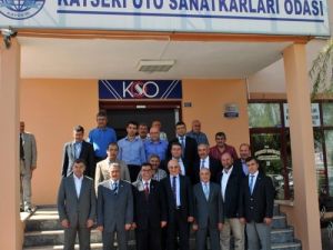 Ak Parti’den Oto Sanatkarlar Odasına Ziyaret
