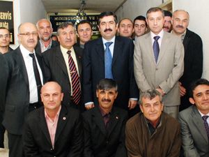Vali Aydın, minibüsçüleri ziyaret etti