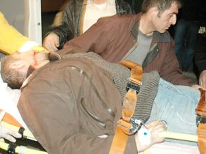 Evinin önünde komalık edildi