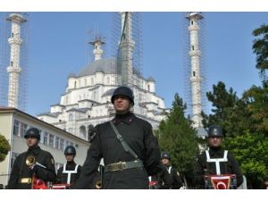 Şehit Ve Gaziler Sayesinde Bugünlere Gelindi