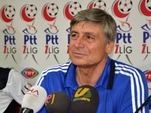 Şanlıurfaspor Teknik Direktörü Çetiner İstifa Etti