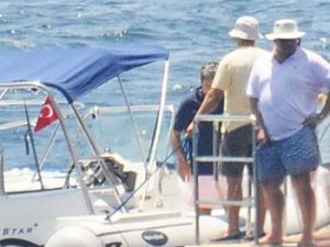 Mustafa Koç'un konuşulan fotoğrafı!