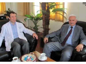 Aü Rektörü Koçak, Özel Şifa Hastanesi'ni Ziyaret Etti