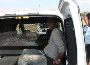 Motosikletli kapkaçcı bu kez kaçamadı