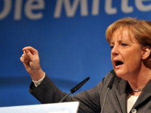 Merkel’in korkusu euro karşıtı parti