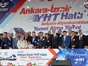 Hızlı trenle kaymaklı ekmek kadayıfı