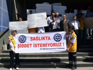 Acil Tıp Teknisyenleri Sağlıkta Şiddete 'Hayır' Dedi