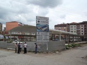 Terme'de Kapalı Pazar İnşaatı Tamamlanamadı