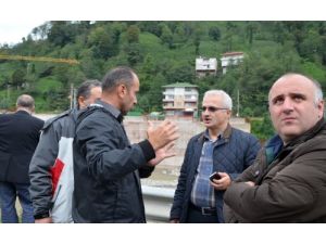 Çayeli'nde Şebekeye Su Verilmeye Başlandı