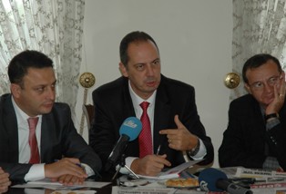 Yerel gazeteleri PTT dağıtacak
