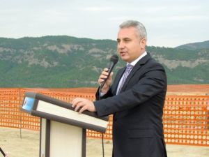 Boyabat'a Yapılacak Okul Ve Yurdun Temeli Atıldı