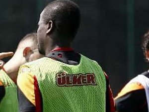 Fatih Terim'siz idmanda şok kavga!