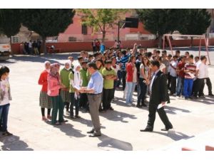 96 Öğrencinin Girdiği Sınavda 30 Öğretmen Görev Yaptı