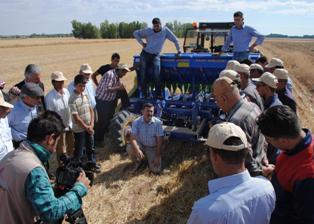 Anıza ekime yoğun ilgi