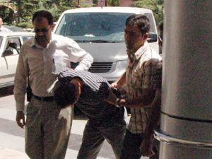 Kocanın 17 bıçak darbesine 10 yıl