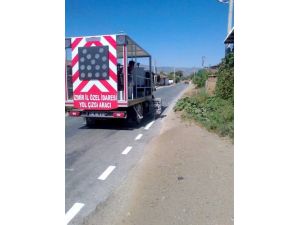 İzmir İl Özel İdaresi Köy Yollarını Çiziyor