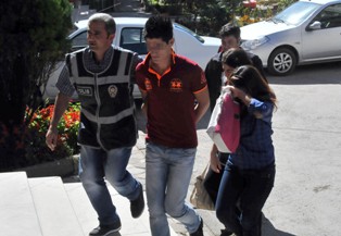 Akşehir'de uyuşturucu baskını