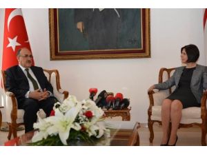 Kktc Meclis Başkanı Siber, Beşir Atalay'ı Kabul Etti
