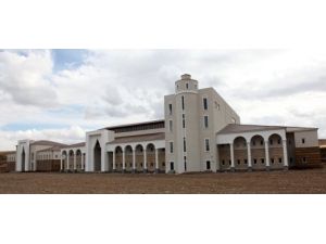 Celal Oruç Hayvansal Üretim Yüksekokulu, Çiftlik Yöneticisi Yetiştirecek