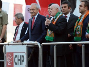 Vural Savaş CHP'ye katıldı