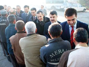 İlk mesai gününde bayramlaşmalar