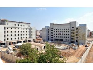 Antalya'da Hafızlara Özel İmam Hatip Lisesi Açılıyor