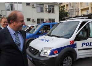 Hayırseverlerden Polis Ve Jandarmaya Araç Desteği