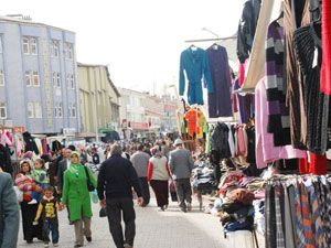 Bozkır’da esnaflık zor