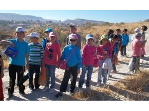 Lara Koleji Minikleri Doğa Yürüyüşü Yaptı