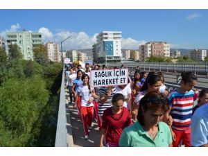 Silifke'de 'Sağlıklı Hissediyorum Çünkü Spor Yapıyorum' Yürüyüşü