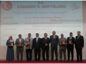 Kur'an-ı Güzel Okuyanlar Ödüllendirildi