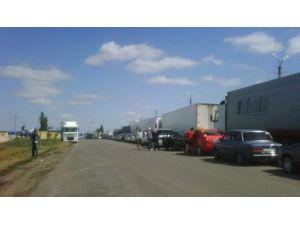 Rusya-ukrayna Sınırında İntihar Saldırısı: 1 Ölü, 2 Asker Yaralı