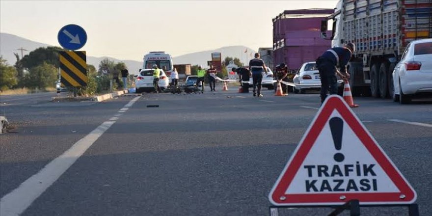 Konya’da kamyonet devrildi: 1 yaralı