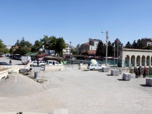 Beyşehir'de Köprübaşı yeniden düzenliyor