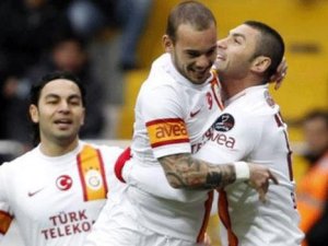 Sneijder Burak gerginliği