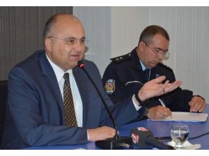 Kayseri Emniyet Müdürü: Karayollarında Kaza Yapmıyoruz Birbirimizi Öldürüyoruz