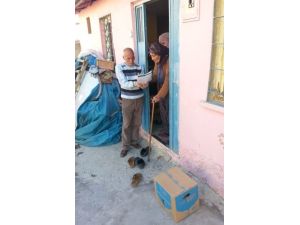 Kimse Yok Mu Ve Cemevi Birlikte Fakirlere Yardım Yaptı
