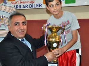 Midyatlı Sporcular Ödüllendirildi