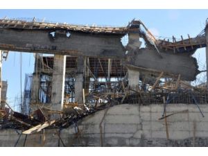 Mşü Kongre Ve Kültür Merkezi İnşaatında Göçük: 5 Yaralı