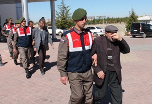 Cinayet şüphelileri zaman aşımına 1 gün kala yakalandı